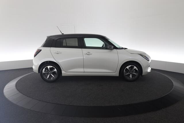 Suzuki SWIFT 1.2 Style Smart Hybrid