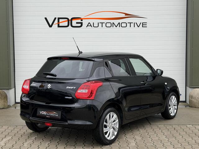 Suzuki SWIFT 1.2 Select Smart Hybrid / Navi / Camera / Adaptive Cruise / Keyless / Stoelverwarming / Carplay