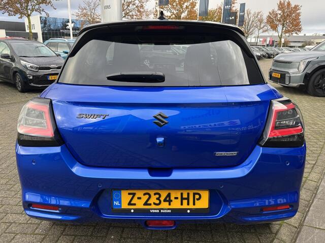 Suzuki SWIFT 1.2 Style Smart Hybrid Demo BTW accessoirespakket twv. ¤3.700 per direct beschikbaar info: 0492588976