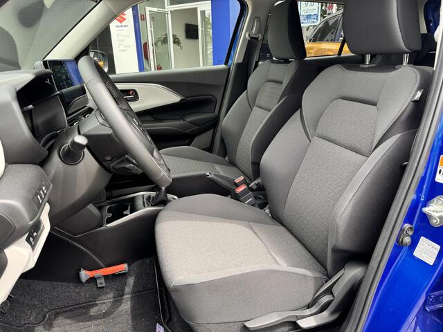 Suzuki SWIFT 1.2 Style Smart Hybrid Demo BTW accessoirespakket twv. ¤3.700 per direct beschikbaar info: 0492588976