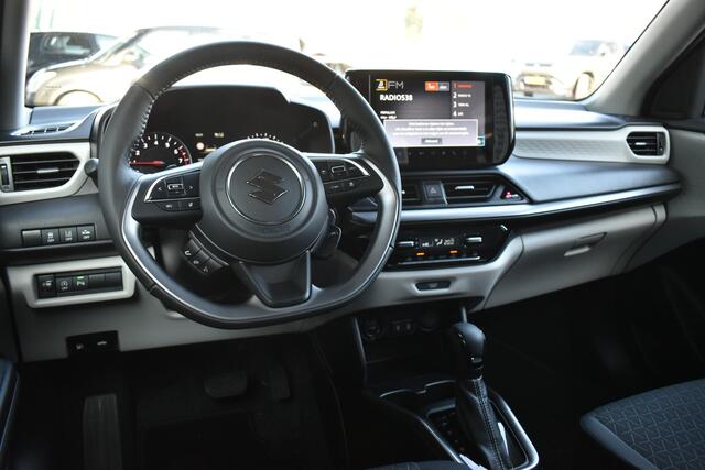 Suzuki SWIFT 1.2 Style Smart Hybrid CVT Automaat 82pk | Demo model | Cruise Control | Achteruitrijcamera | Climate Control | Navigatie |