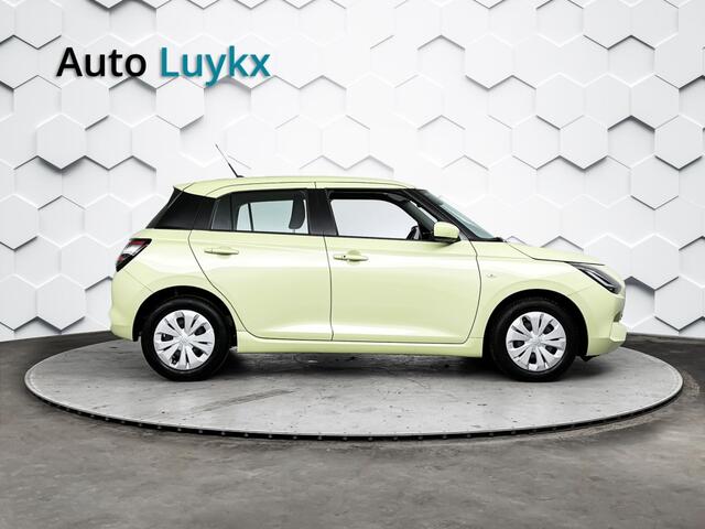 Suzuki SWIFT 1.2 Comfort Smart Hybrid | Navigatie | Adaptieve Cruise Control | Allseason Banden
