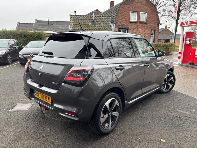 Suzuki SWIFT 1.2 Style Smart Hybrid,Navi,Camera,PDC,