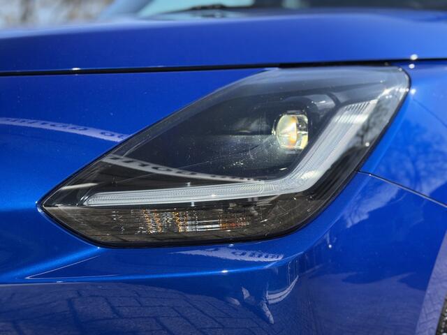 Suzuki SWIFT 1.2 Select Smart Hybrid * Stoelverwarming * Achteruitrijcamera * Apple carplay *