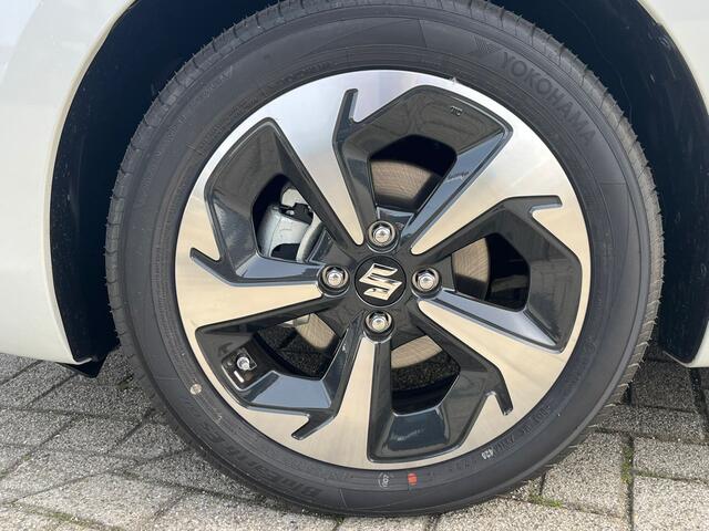 Suzuki SWIFT 1.2 Style Smart Hybrid | Direct uit voorraad leverbaar | tot 10 jaar garantie!