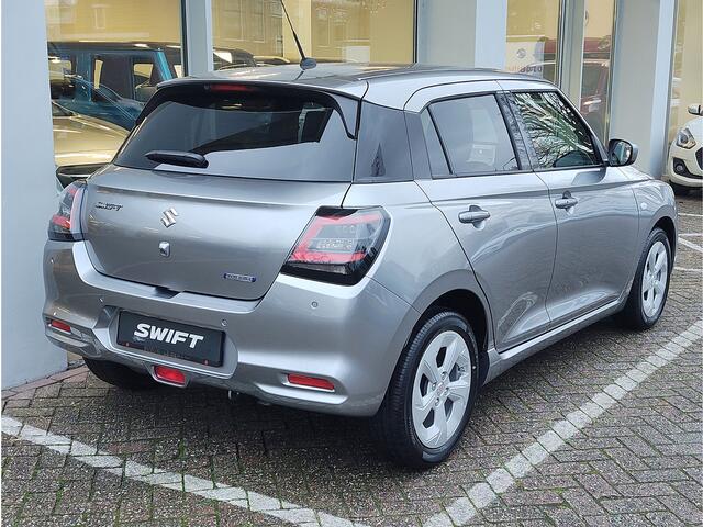 Suzuki SWIFT 1.2 SELECT SMART HYBRID AUTOMAAT Direct Leverbaar | Tot 10 JAAR GARANTIE! | Inclusief ¤ 1.500,- Voorraad Voordeel