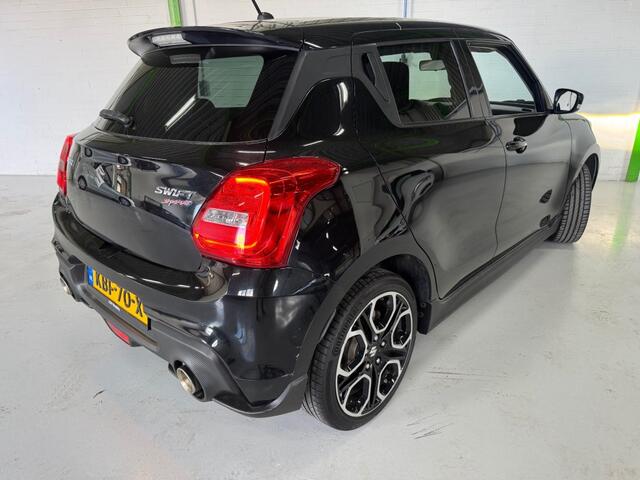 Suzuki SWIFT 1.4 SPORT 1.4 Sport 140Pk118759 km / Navi / Cruise / Carplay / Led / Camera/ Stoelverw / Nw Apk.