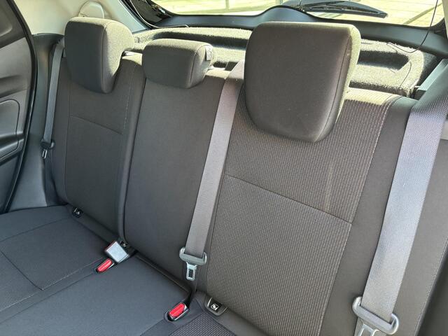 Suzuki SWIFT 1.4 Sport Smart Hybrid Carplay/Navi/Clima