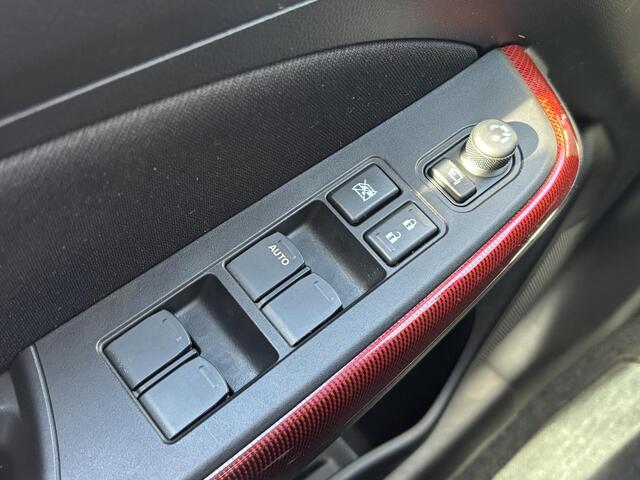 Suzuki SWIFT 1.4 Sport Smart Hybrid Carplay/Navi/Clima