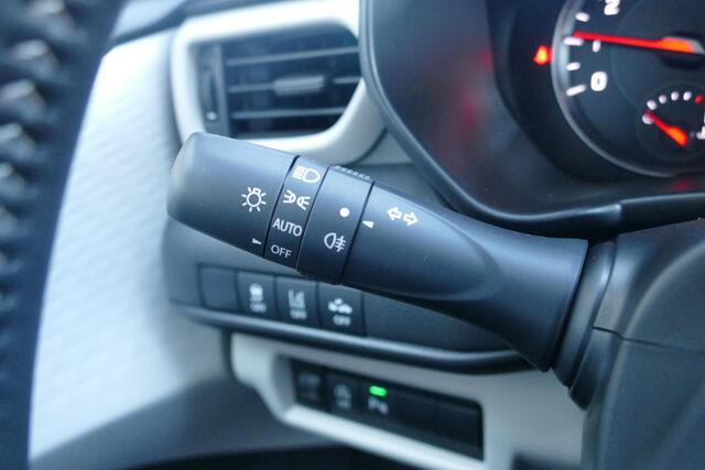 Suzuki SWIFT 1.2 Select Smart Hybrid | VOORRAAD NIEUW | Navigatie | Camera