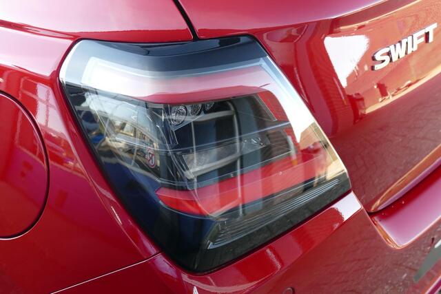 Suzuki SWIFT 1.2 Select Smart Hybrid | VOORRAAD NIEUW | AUTOMAAT | Navigatie | Camera |