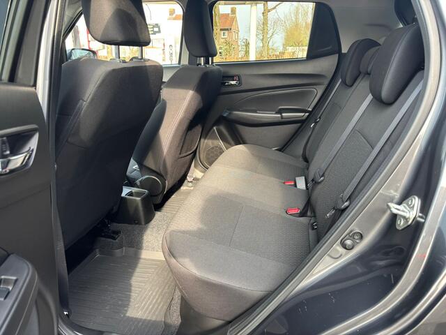 Suzuki SWIFT 1.0 Stijl, Navi, Camera, Ecc,PDC