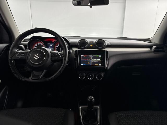 Suzuki SWIFT 1.0 Stijl Smart Hybrid | 112 PK | Dakspoiler | Adaptieve Cruise Control