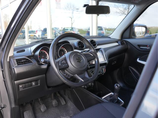 Suzuki SWIFT 1.2 Select | Achteruitrijcamera | Voorstoelen verwarmd | DAB |