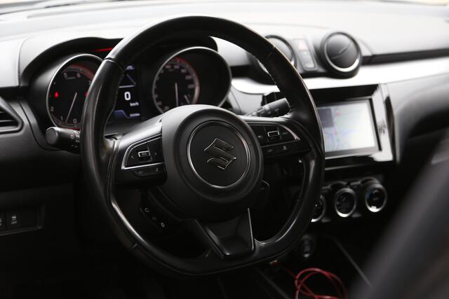 Suzuki SWIFT 1.2 Style Smart Hybrid Navi Carplay LED Camera ACC