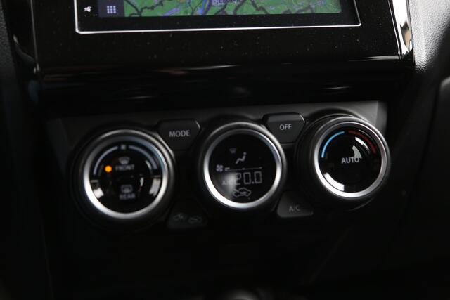 Suzuki SWIFT 1.2 Style Smart Hybrid Navi Carplay LED Camera ACC