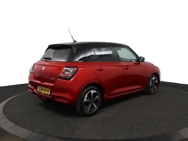 Suzuki SWIFT 1.2 Style Smart Hybrid | Climate control | Cruise control adaptive | Navigatie | Apple carplay, Android auto | Stoelverwarming | Camera |