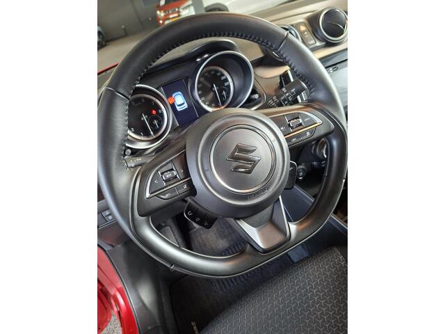 Suzuki SWIFT 1.2 Style Smart Hybrid