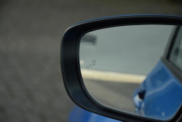 Suzuki SWIFT 1.2 Style Smart Hybrid | Apple carplay/android | Inklapbare buitenspiegels | Navigatie |