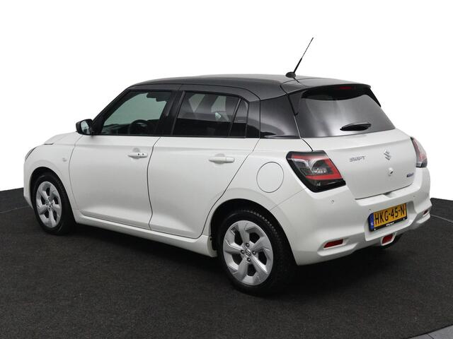 Suzuki SWIFT 1.2 Select Smart Hybrid | Stoelverwarming | Keyless Entry | Navigatie | Parkeersensoren en Camera |