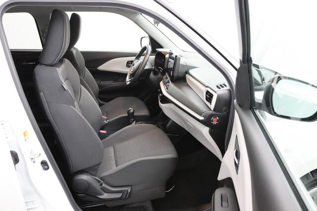 Suzuki SWIFT 1.2 Select Smart Hybrid | Stoelverwarming | Keyless Entry | Navigatie | Parkeersensoren en Camera |