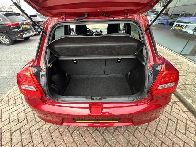 Suzuki SWIFT 1.2 Select Smart Hybrid CVT Automaat | CarPlay/Android | Navigatie | Achteruitrijcamera + parkeersensoren achter | Stoelverwarming