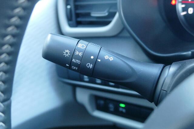 Suzuki SWIFT 1.2 Style Smart Hybrid | SHOWROOM | VOORRAAD | Navigatie | Camera