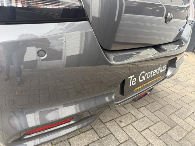 Suzuki SWIFT 1.2 Style Smart Hybrid