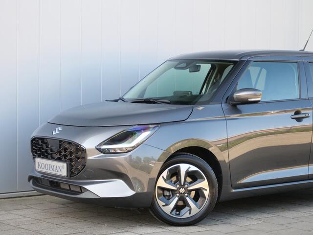 Suzuki SWIFT 1.2 Style Smart Hybrid 81 Pk Navi / DAB / Apple Carplay / Camera / Stoelverwarming