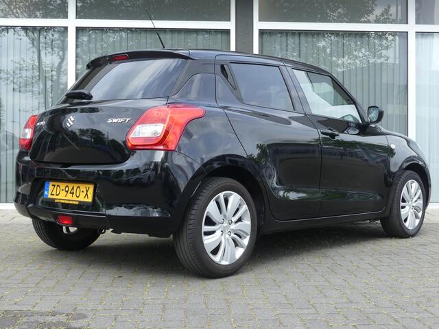 Suzuki SWIFT 1.2 Select Camera, Navigatie, Airco, Lichtmetalen velgen, Stoelverw.