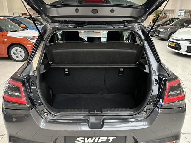 Suzuki SWIFT 1.2 Style Smart Hybride [ ALL SEASON BANDEN I CARPLAY | ACC