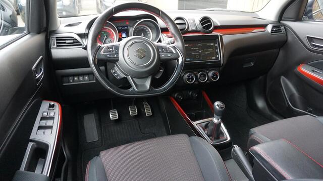 Suzuki SWIFT 1.4 130pk Sport Smart Hybrid 5Drs Navi Keyless LED 17inch LM A-Camera Stoelverwarming 74394km