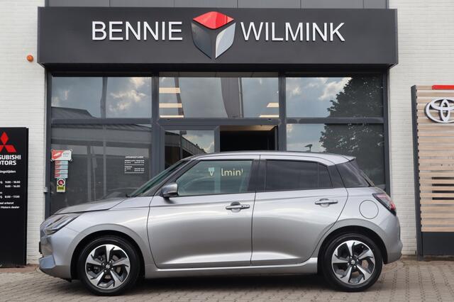 Suzuki SWIFT 1.2 Style Smart Hybrid AdaptiveCruise/Navi/Keyless