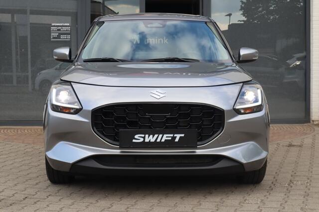 Suzuki SWIFT 1.2 Style Smart Hybrid AdaptiveCruise/Navi/Keyless