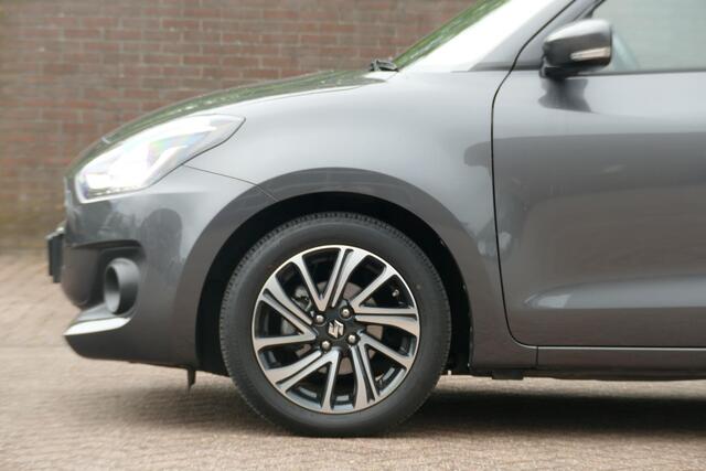 Suzuki SWIFT 1.2 Style Smart Hybrid
