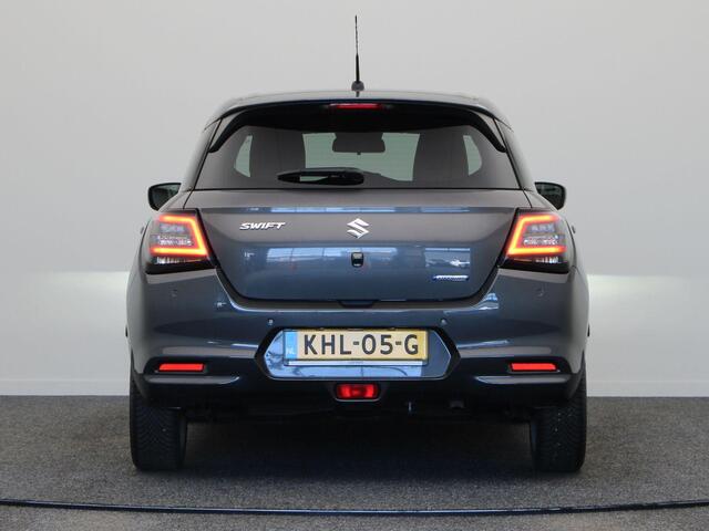 Suzuki SWIFT 1.2 Comfort Smart Hybrid | Stoelverwarming | Achteruitrijcamera | Cruise Control Adaptief | Keyless Entry |
