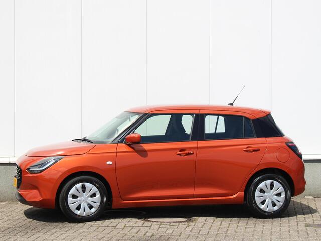 Suzuki SWIFT 1.2 Comfort Smart Hybrid | ¤ 1600,- DEALERKORTING! | Snel Rijden!