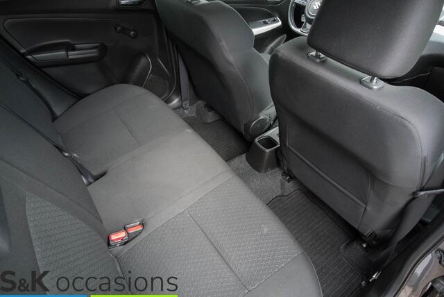 Suzuki SWIFT 1.2 Style Smart Hybrid