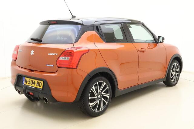 Suzuki SWIFT 1.2 Style Smart Hybrid 83pk | Navigatie | Climate Control | Trekhaak | Cruise Control Adaptief | Stoelverwarming | Camera | Sport Pakket