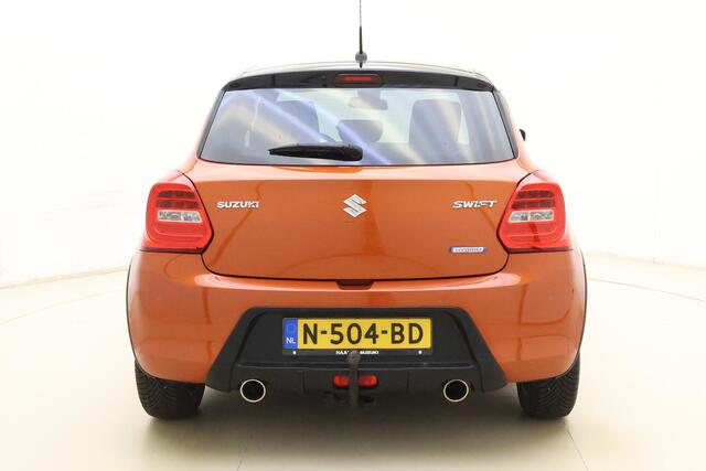 Suzuki SWIFT 1.2 Style Smart Hybrid 83pk | Navigatie | Climate Control | Trekhaak | Cruise Control Adaptief | Stoelverwarming | Camera | Sport Pakket