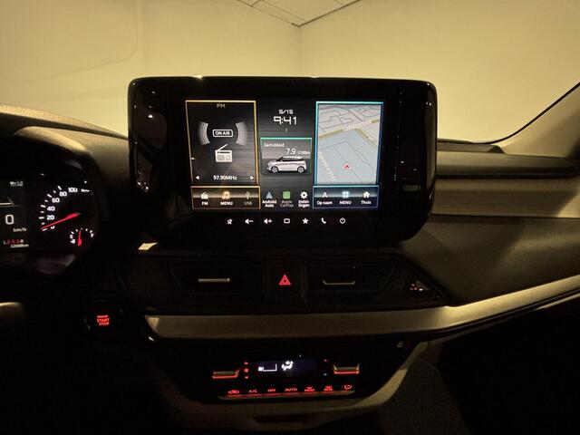 Suzuki SWIFT 1.2 Style Smart Hybrid | Apple Carplay/Android Auto | Navigatie full map | Voorstoelen verwarmd |