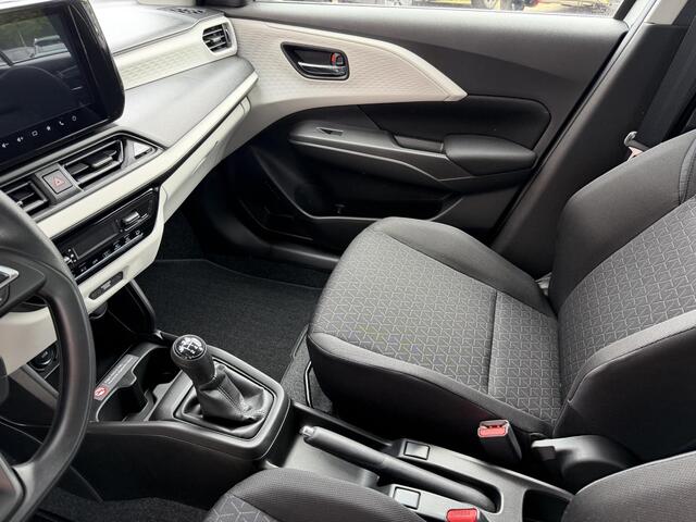Suzuki SWIFT 1.2 Comfort Smart Hybrid DEMO DEAL, Achteruitrijcamera, Apple/Android, Navigatie
