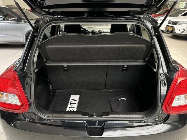 Suzuki SWIFT 1.2 Select [ TREKHAAK I ARMSTEUN I CARPLAY I CAMERA ]