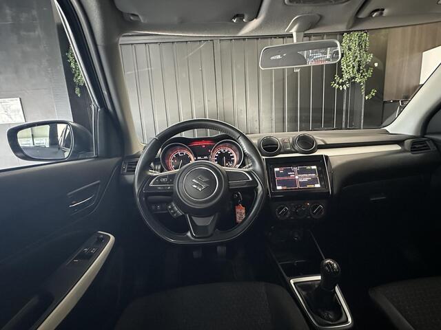 Suzuki SWIFT 1.2 Select Smart Hybrid | Achteruitrijcamera | Stoelverwarming | Carplay | Airco | LMV 16 |