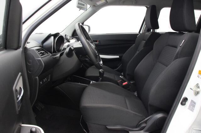 Suzuki SWIFT 1.2 Sport Smart Hybrid Black'n White Edition - Airco, adap. Cruise, DAB, LED
