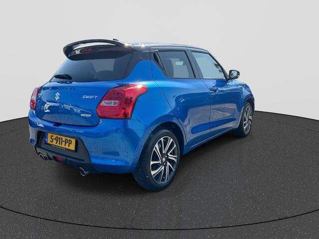 Suzuki SWIFT 1.2 Style Smart Hybrid RIJKLAAR | Navigatie | Camera | Navigatie | Dubbele uitlaat | Cruise Control Adaptief