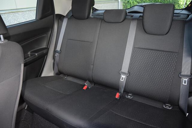 Suzuki SWIFT 1.2 Select Smart Hybrid | Apple carplay/android | Stoelverwarming | dealer onderhouden |