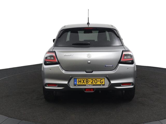 Suzuki SWIFT 1.2 Select Smart Hybrid Automaat | CVT Automaat | Stoelverwarming | Keyless Entry | Navigatie | Privacy Glas | Parkeersensoren en camera Achter |