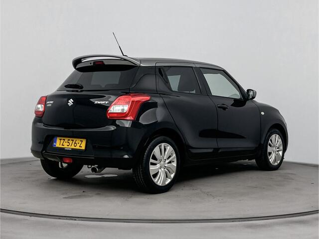 Suzuki SWIFT 1.2 Select Bi-Tone Navi | Metaallak | Stoelverwarming | Parkeercamera | LM-Velgen |