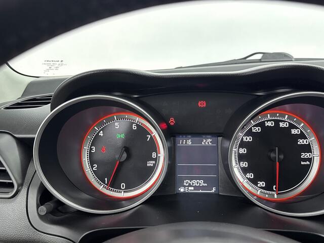 Suzuki SWIFT 1.2 Select Bi-Tone Navi | Metaallak | Stoelverwarming | Parkeercamera | LM-Velgen |